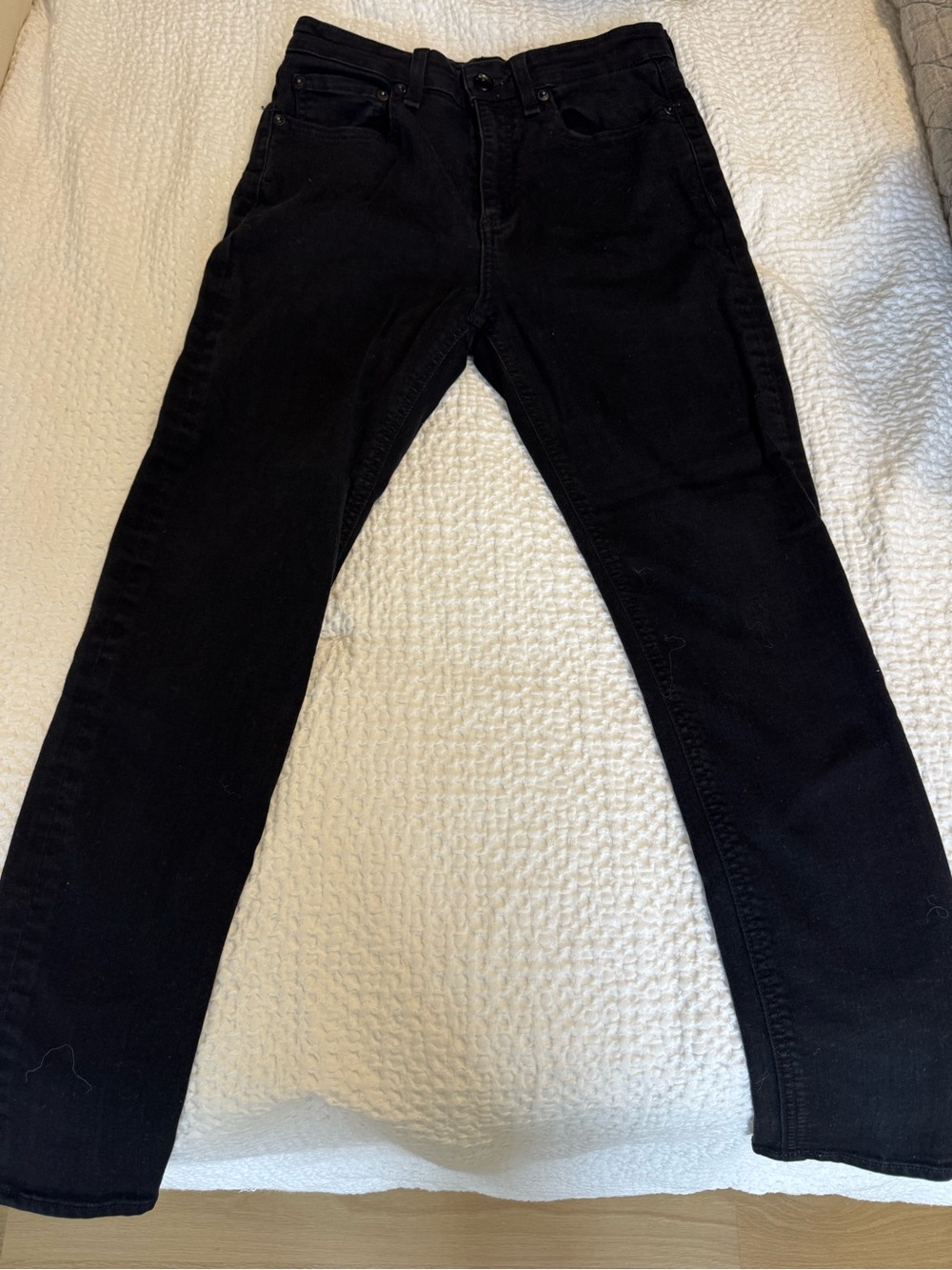 Rag & Bone Black Skinny Jeans WDD19F2639 Size 26